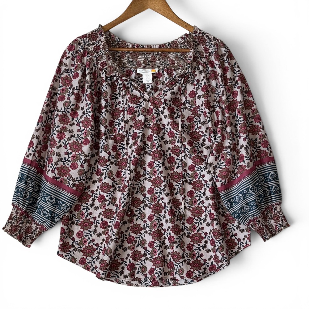 C&C California Blouse M 100% Cotton Pink Floral Smocked Peasant Cottagecore Boho